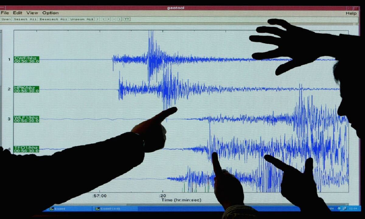 Un sismo de magnitud 6.9 sacude edificios en la Ciudad de México